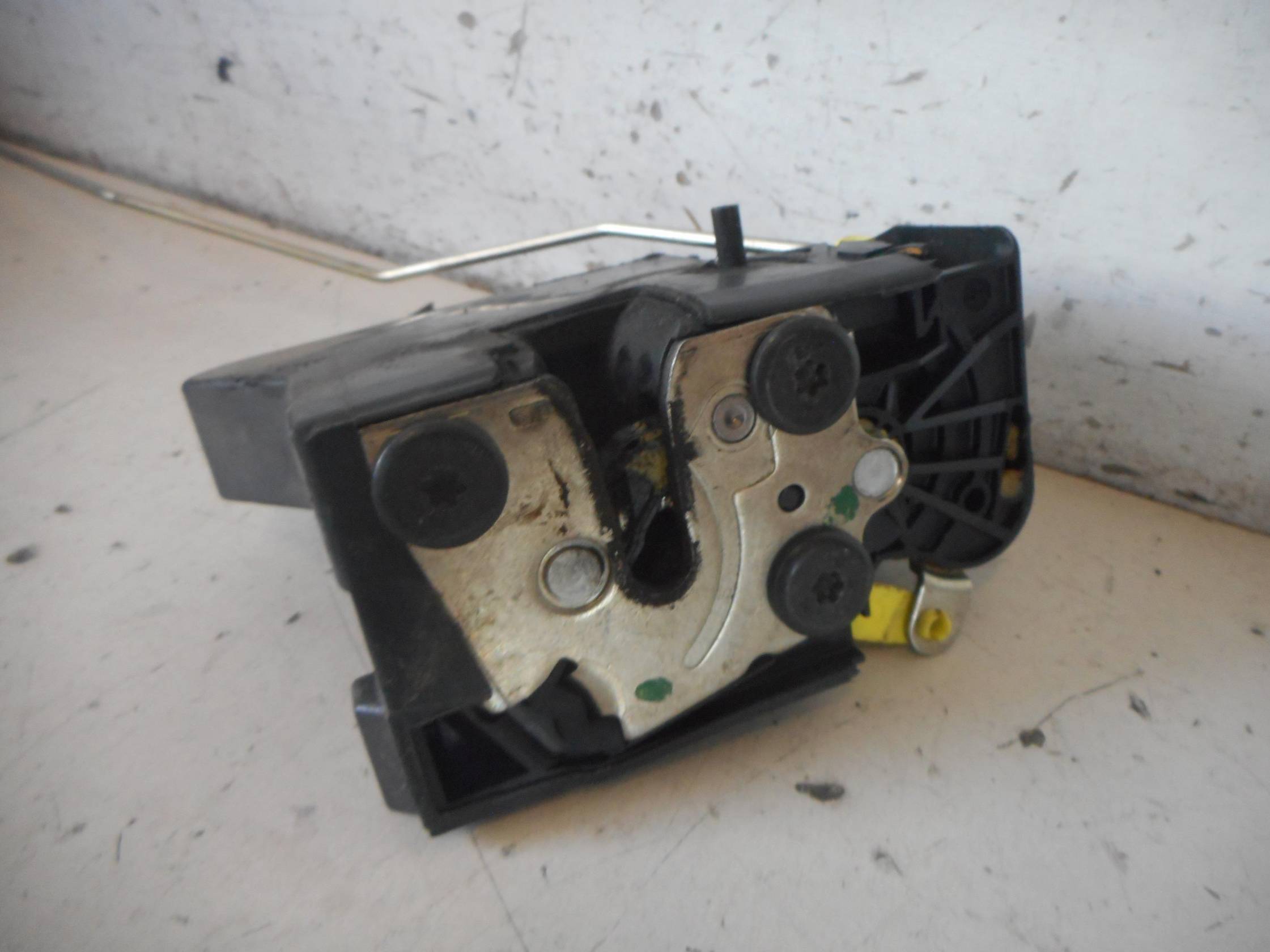 Serratura porta post. sx.